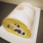 写真:秋限定!マロンペーストが美味しい「マロンロール」